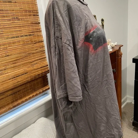 BATMAN TEE - Picture 4 of 5